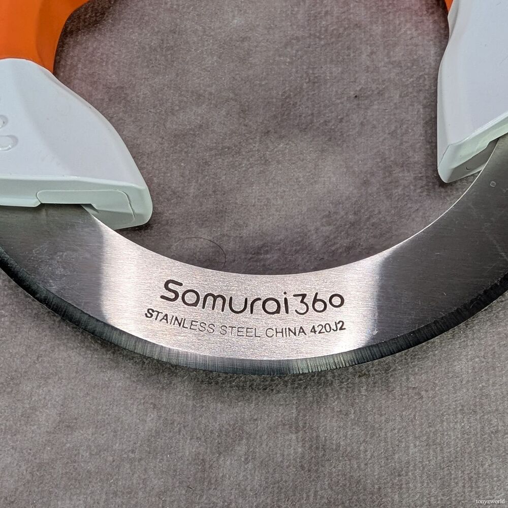 Samurai 360 The Knife That Rolls Kitchen Tool Circular Steel Blade Pizza Cutter